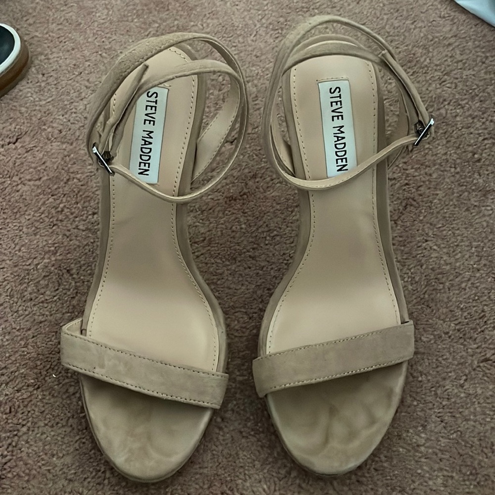 Steve Madden Nude Suede Heels